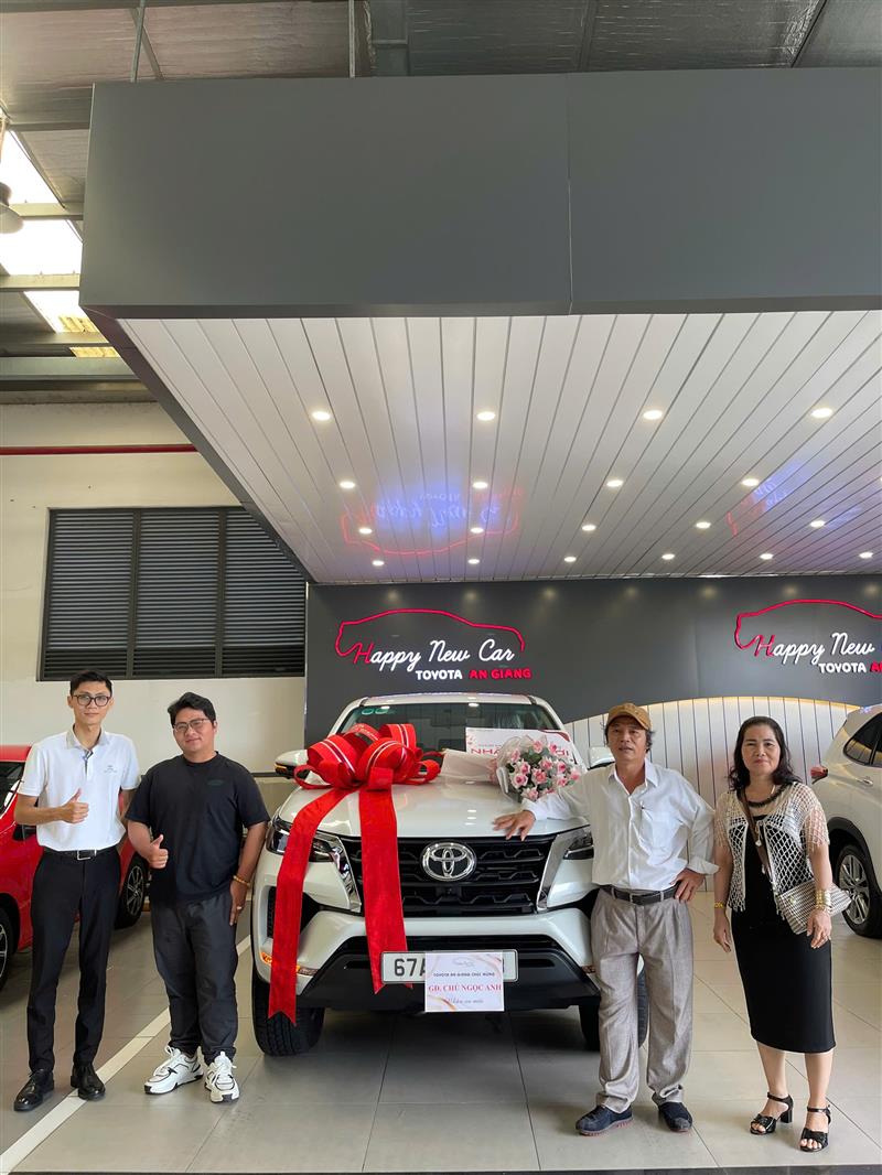 Bàn giao xe cho gia đình Chú Ngọc Anh - Thoại Sơn xe Fotuner